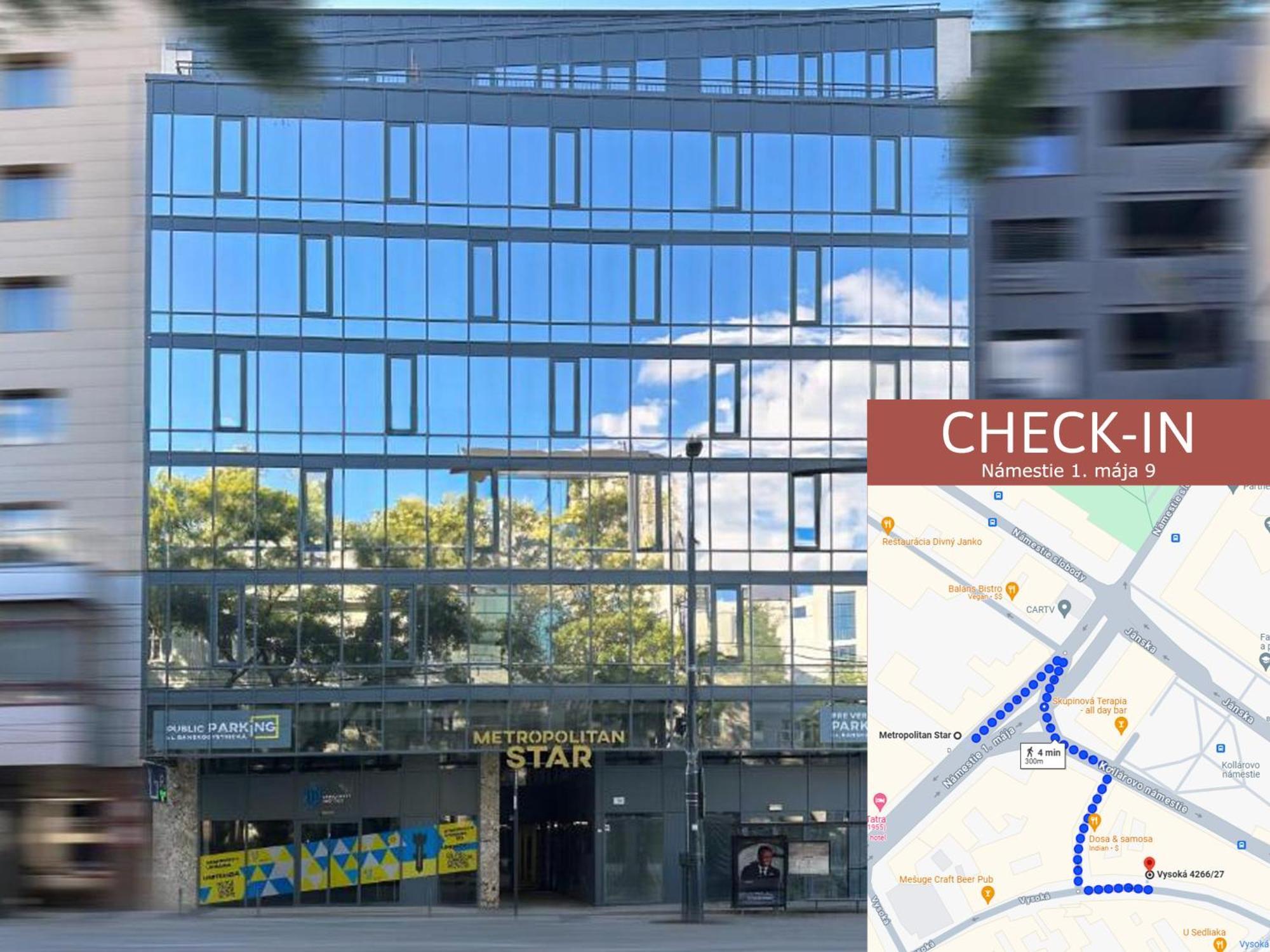 Hotel Reverie - Dependance, Check-In At Metropolitan Star ブラチスラヴァ エクステリア 写真
